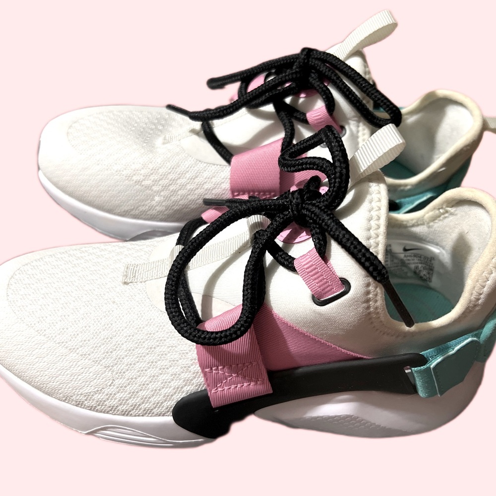 Nike Air Huarache City Low Size 5.5